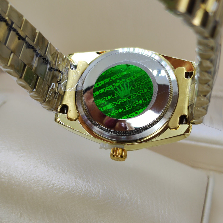 ساعت مچی رولکس ROLEX زنانه قفل اصلی کیفیت عالی AAA صفحه آبی حکاکی دیت جاست
