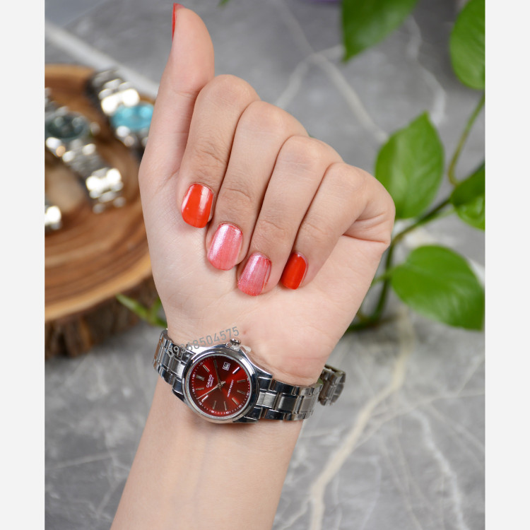 ساعت زنانه کاسیو قرمز