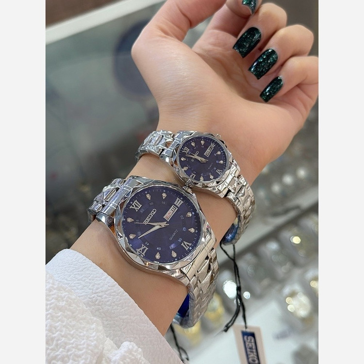 ساعت الماسی سیکو شیک و زیبا کیفیت عالی رنگ ثابت تاریخ دار ثبت سفارش به صورت تک و ست ارسال رایگان