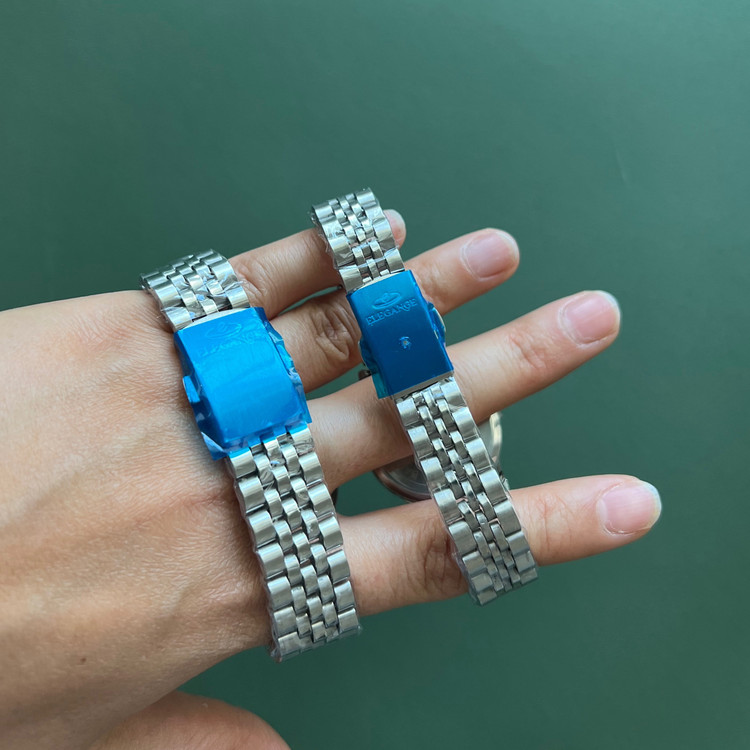 ساعت ست الگانس نقره ای صفحه مشکی