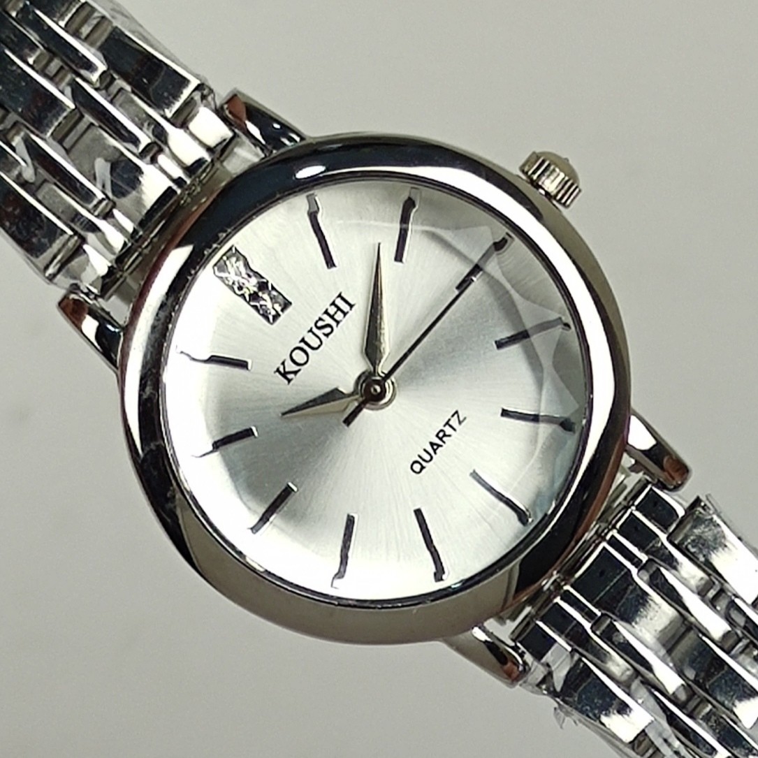 ساعت زنانه کوشی بند استیل صفحه گرد 5