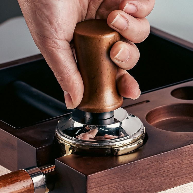 تمپر قهوه مدل 58mm wood handle شیار دار