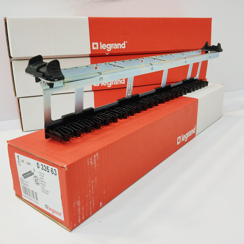 پچ پنل Cat6 بیست و چهار پورت لگراند مدل SFTP