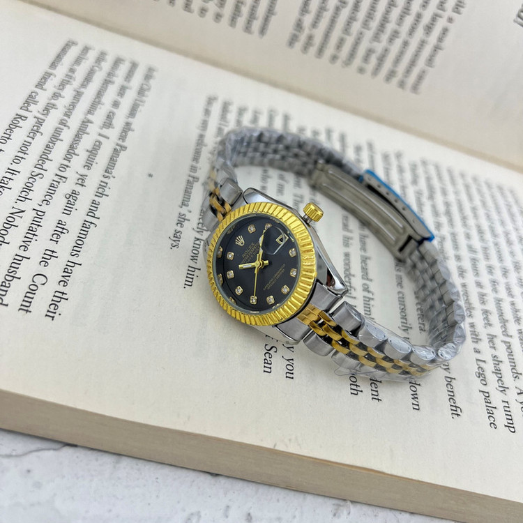 ساعت مچی عقربه ای زنانه مدل W4030