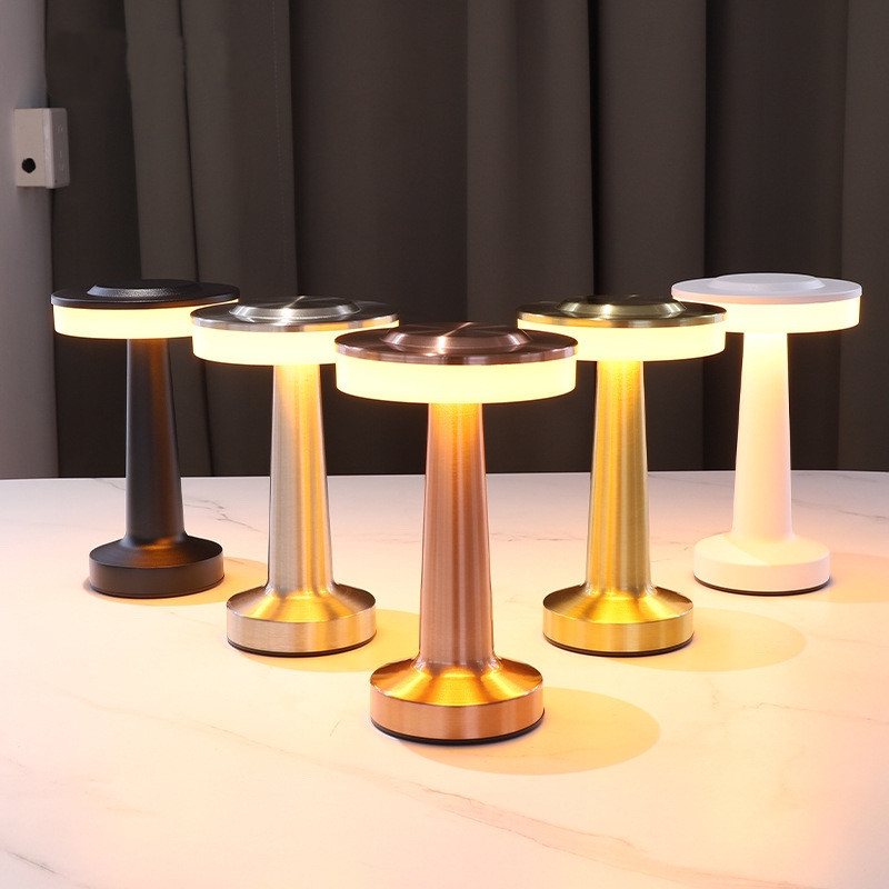 آباژور رومیزی مدل LEDdesk