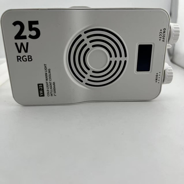 نور ثابت ال ای دی مدل YM-25W RGB