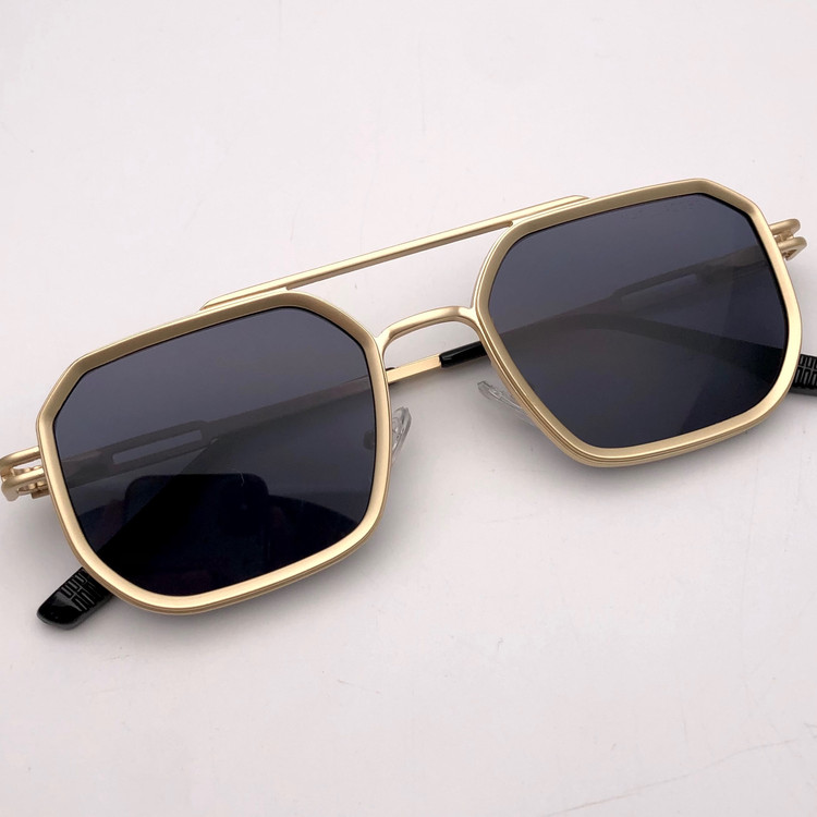 عینک اسپرت از MARC JACOBS