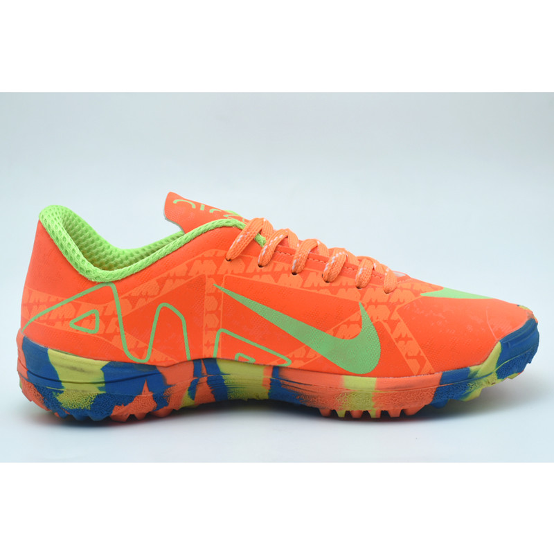 کفش فوتبال بچگانه مدل C-8786
