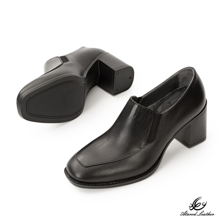 کفش پاشنهدار زنانه چرم عطارد مدل SH395