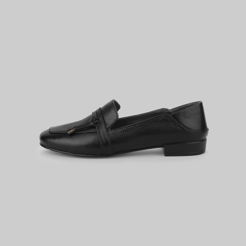 کفش زنانه چرم عطارد مدل چرم طبیعی کد SH185