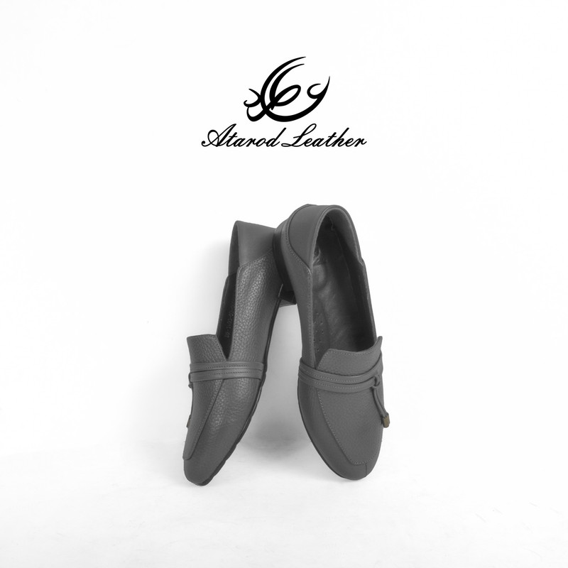 کفش زنانه چرم عطارد مدل چرم طبیعی کد SH185
