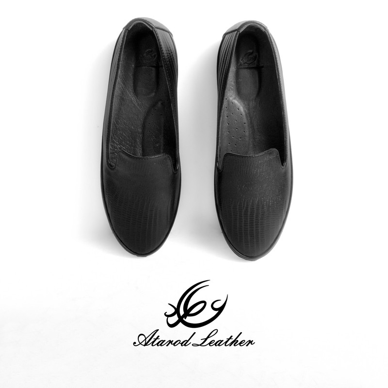 کفش زنانه چرم عطارد مدل چرم طبیعی کد SH172