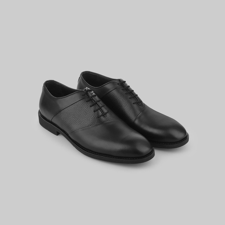 کفش رسمی مردانه چرم عطارد مدل چرم طبیعی کد SH134