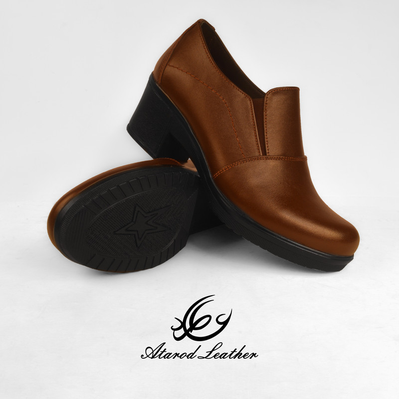 کفش زنانه چرم عطارد مدل طبی چرم طبیعی کد SH43