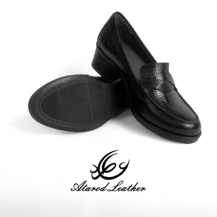 کفش زنانه چرم عطارد مدل چرم طبیعی کد SH146