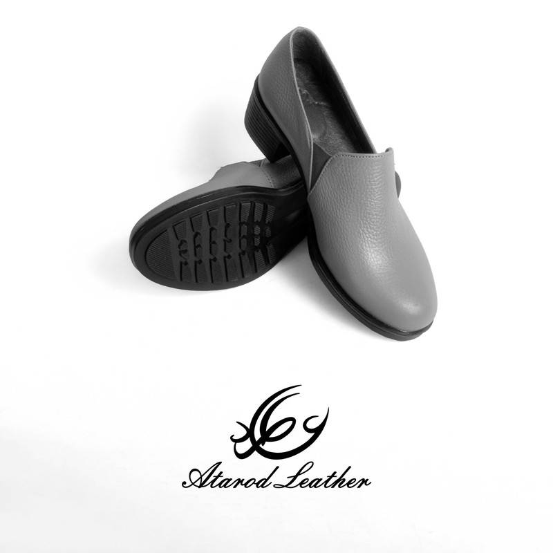 کفش پاشنهدار زنانه چرم عطارد مدل SH170