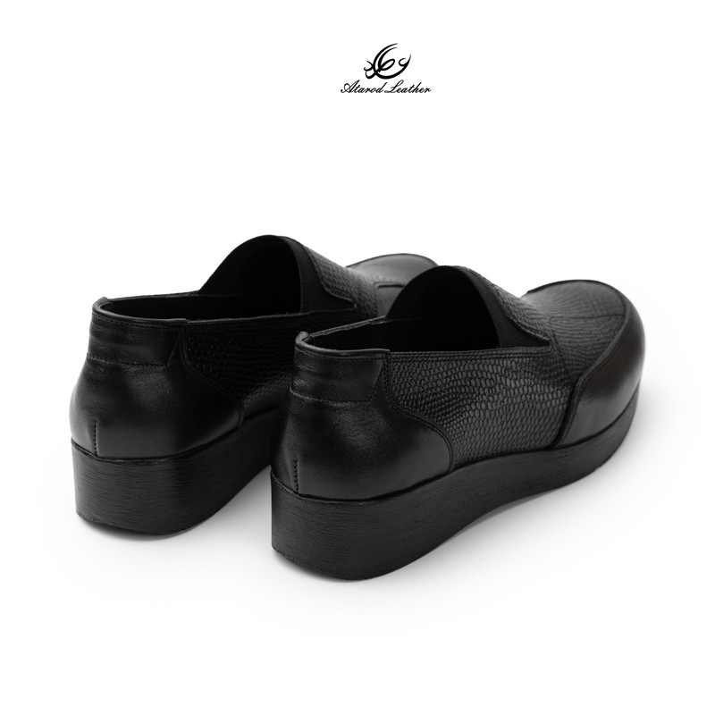 کفش طبی زنانه چرم عطارد مدل هالوکس والگوس چرم طبیعی کد SH371
