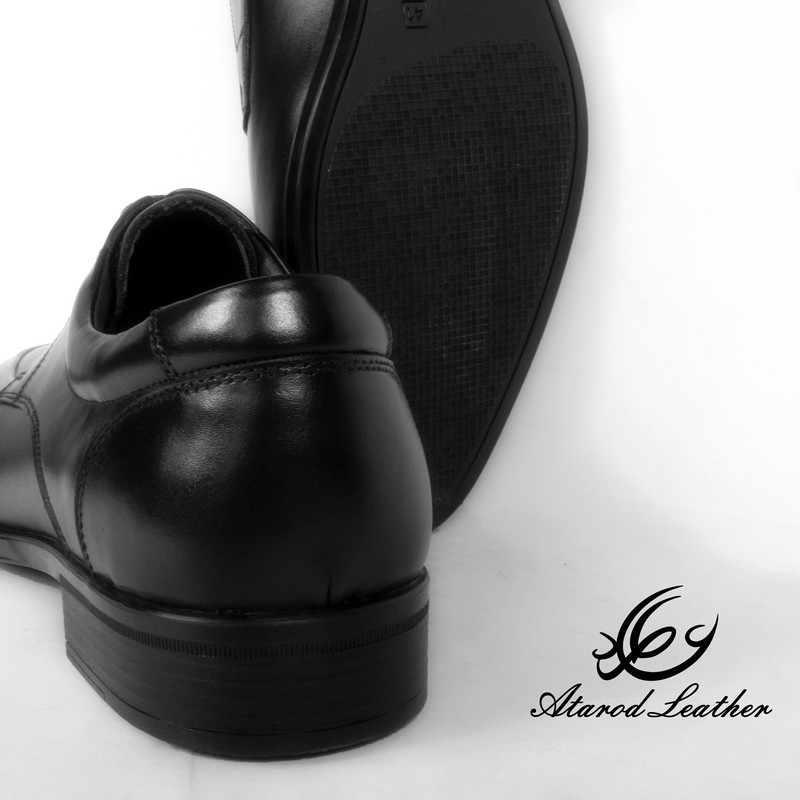 کفش مردانه چرم عطارد مدل چرم طبیعی کد SH256