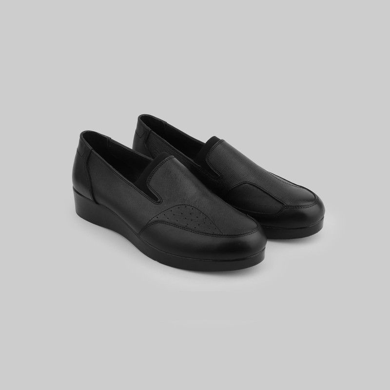 کفش طبی زنانه چرم عطارد مدل هالوکس والگوس چرم طبیعی کد SH320