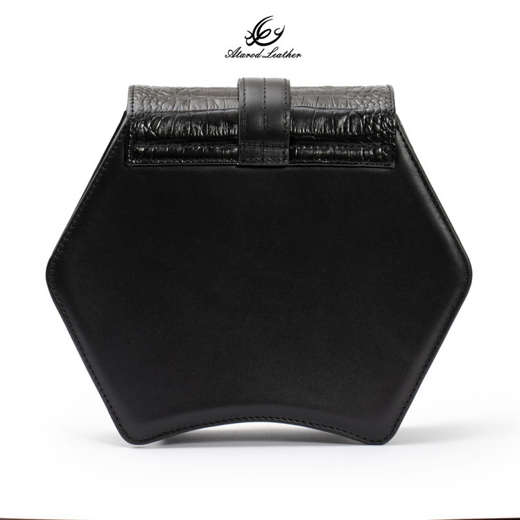 کیف رودوشی زنانه چرم عطارد مدل چرم طبیعی کد K59