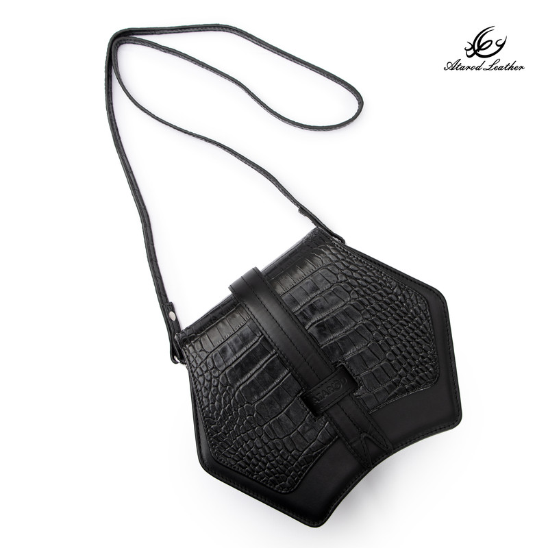 کیف رودوشی زنانه چرم عطارد مدل چرم طبیعی کد K59