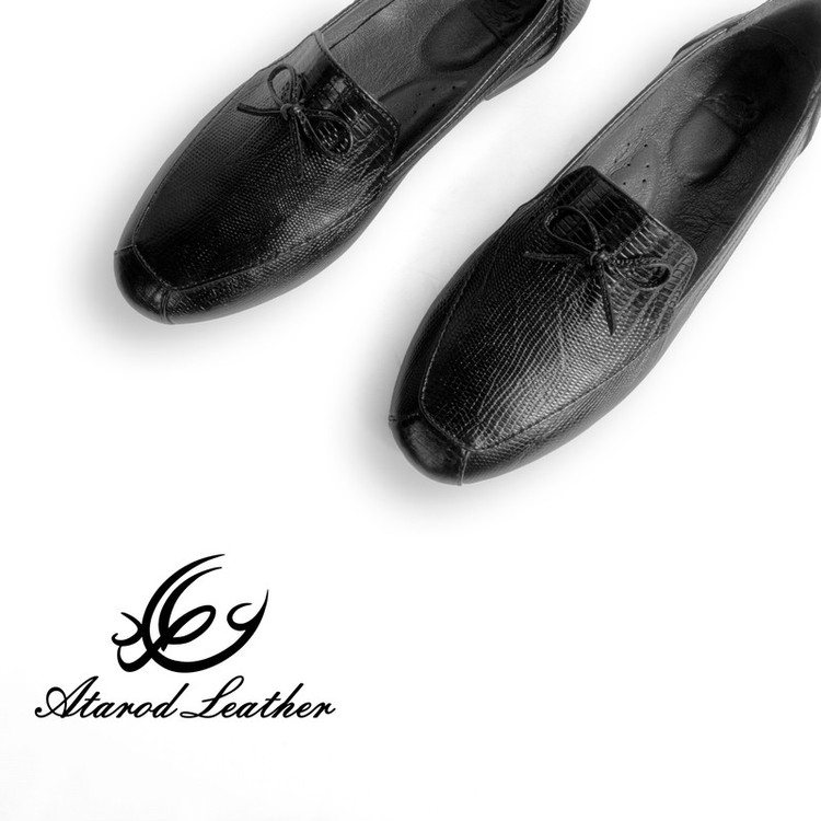 کفش زنانه چرم عطارد مدل چرم طبیعی کد SH186