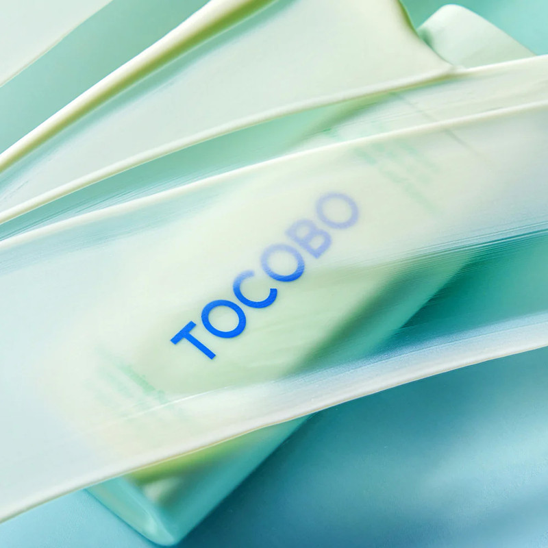 سرم ضد آفتاب بدون رنگ توکوبو Spf50 مدل Cica Calming مناسب انواع پوست حجم 50 میلیلیتر