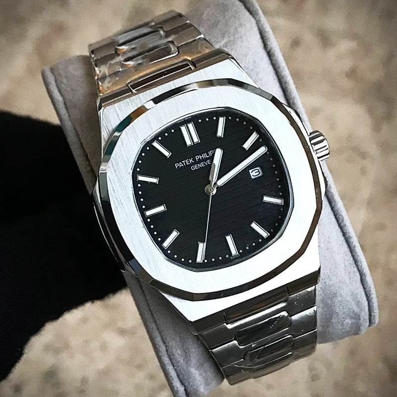 ساعت مچی عقربهای مردانه مدل ناتیلوس بندفلزی کد Patek Philippe NAUTILUS P8168B