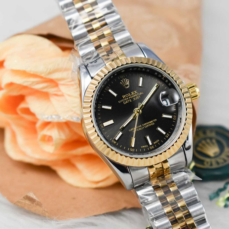 ساعت مچی عقربه ای زنانه مدل R100