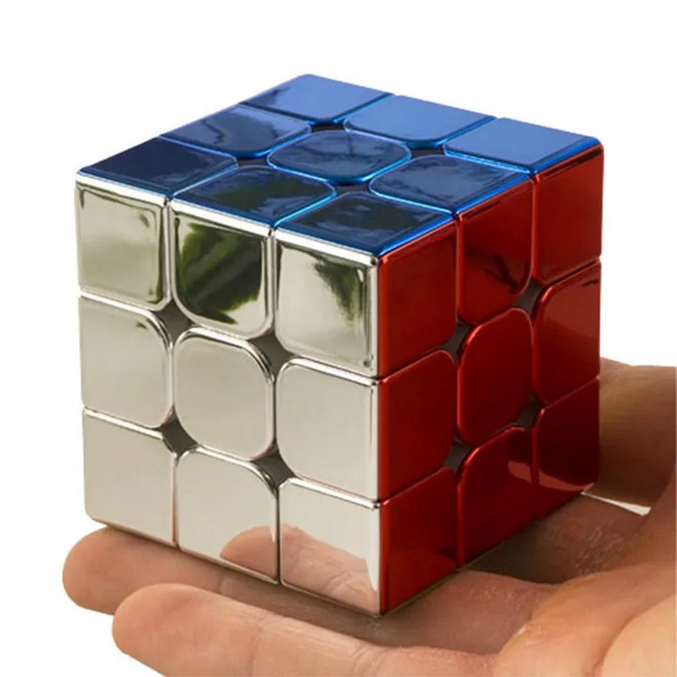 مکعب روبیک فکری 3×3 شنگشو مدل متالیک با پایه و دفترچه راهنما، مناسب آموزش و تقویت حافظه، درجه سختی متوسط، سبک و قابل حمل، بازی تک نفره آموزشی و مهارتی