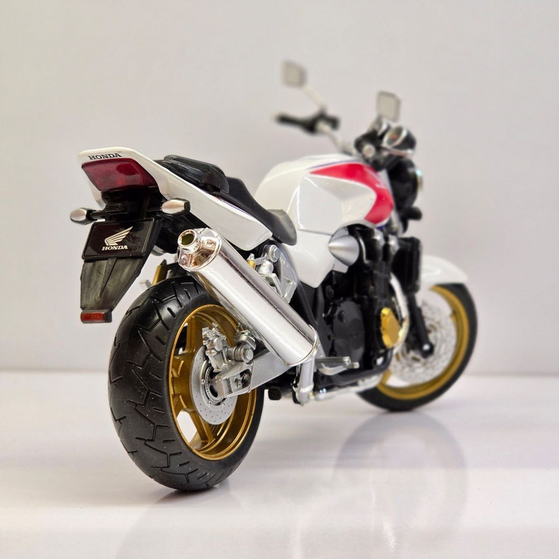 موتور بازی اتومکس مدل 1300 Honda CB