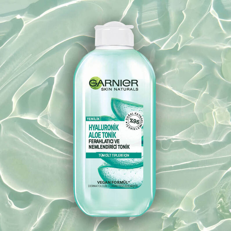 محلول پاک کننده آرایش صورت گارنیه مدل Aloe حجم 200 میلی لیتر