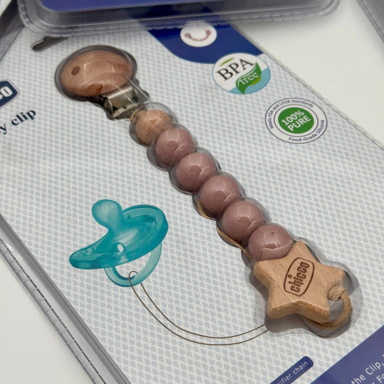 زنجیر پستانک چیکو مدل wooden clipper