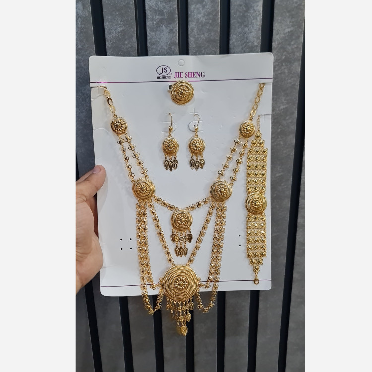 سرویس طرح طلا پرکار 4 تیکه