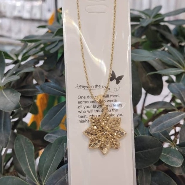گردنبند زنانه طرح طلا1005