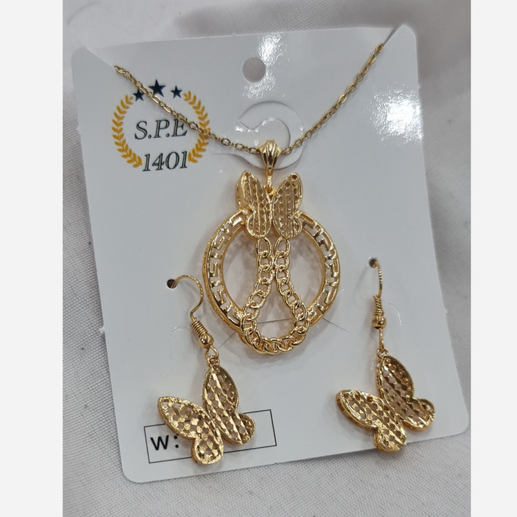 نیم ست زنانه برنجی طرح طلا 110