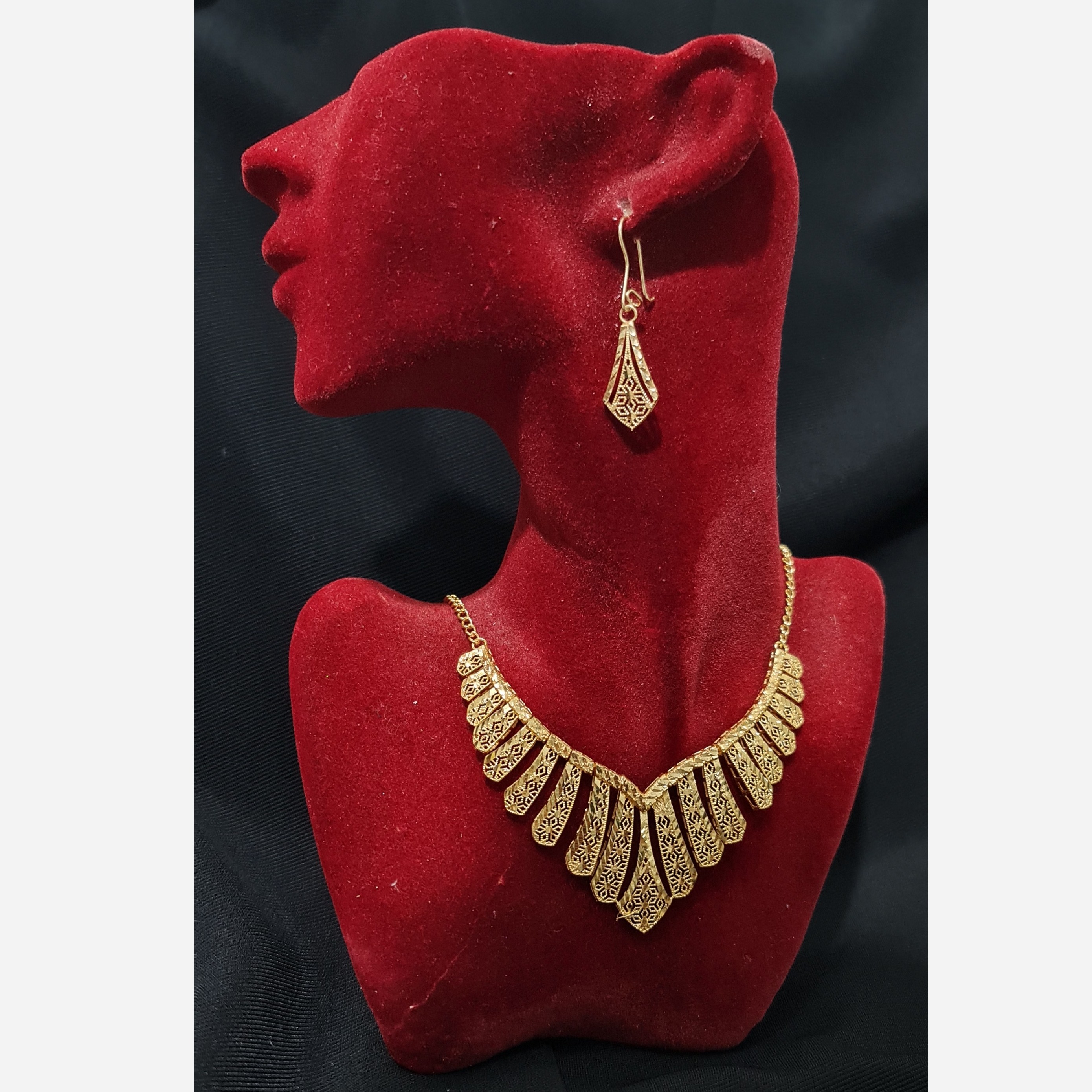 سرویس طرح طلا زنانه1005