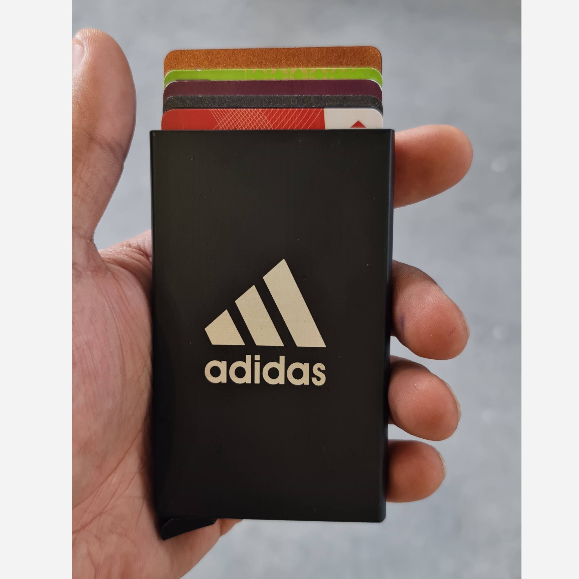 جاکارتی فلزی ضامن دار