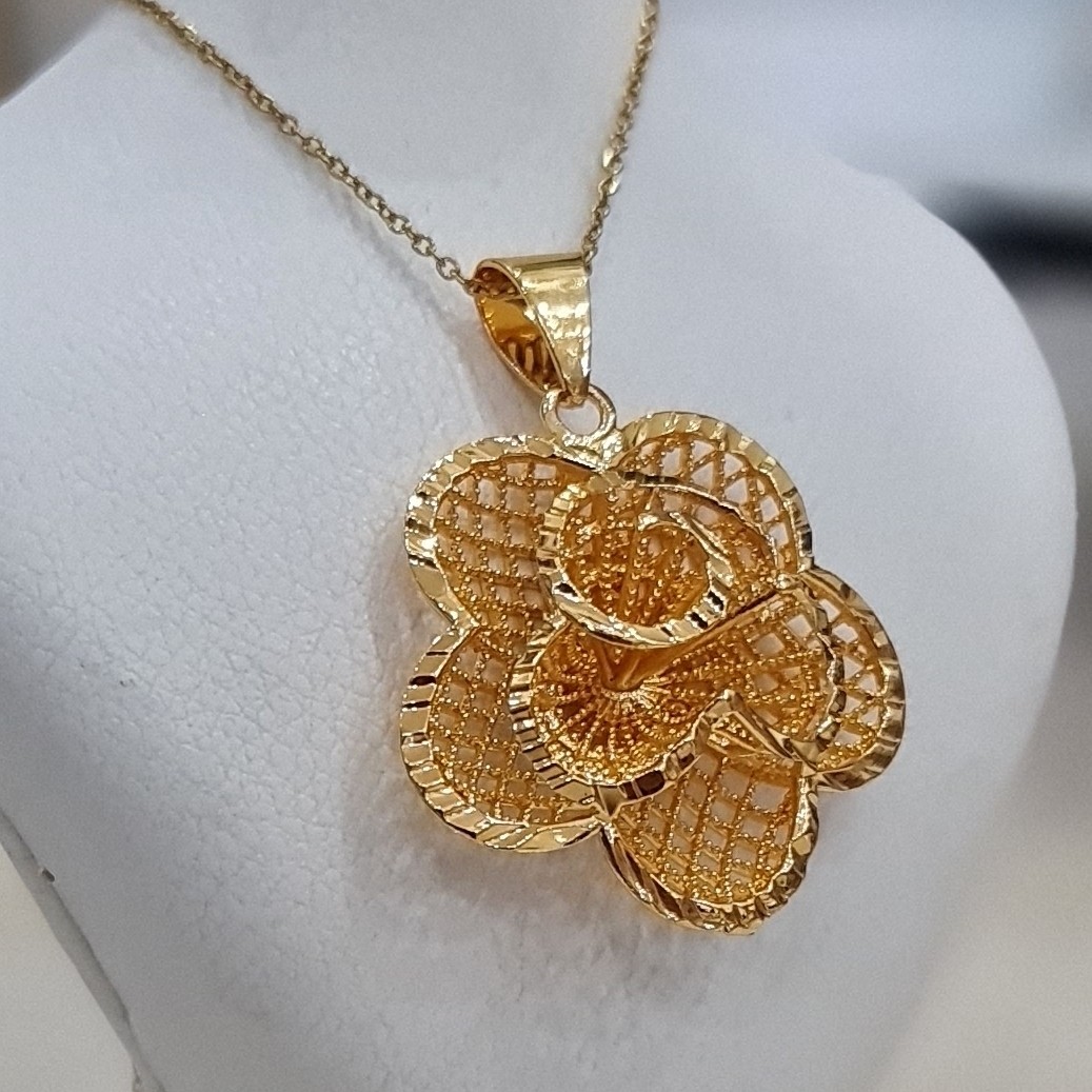 گردنبند زنانه طرح گل