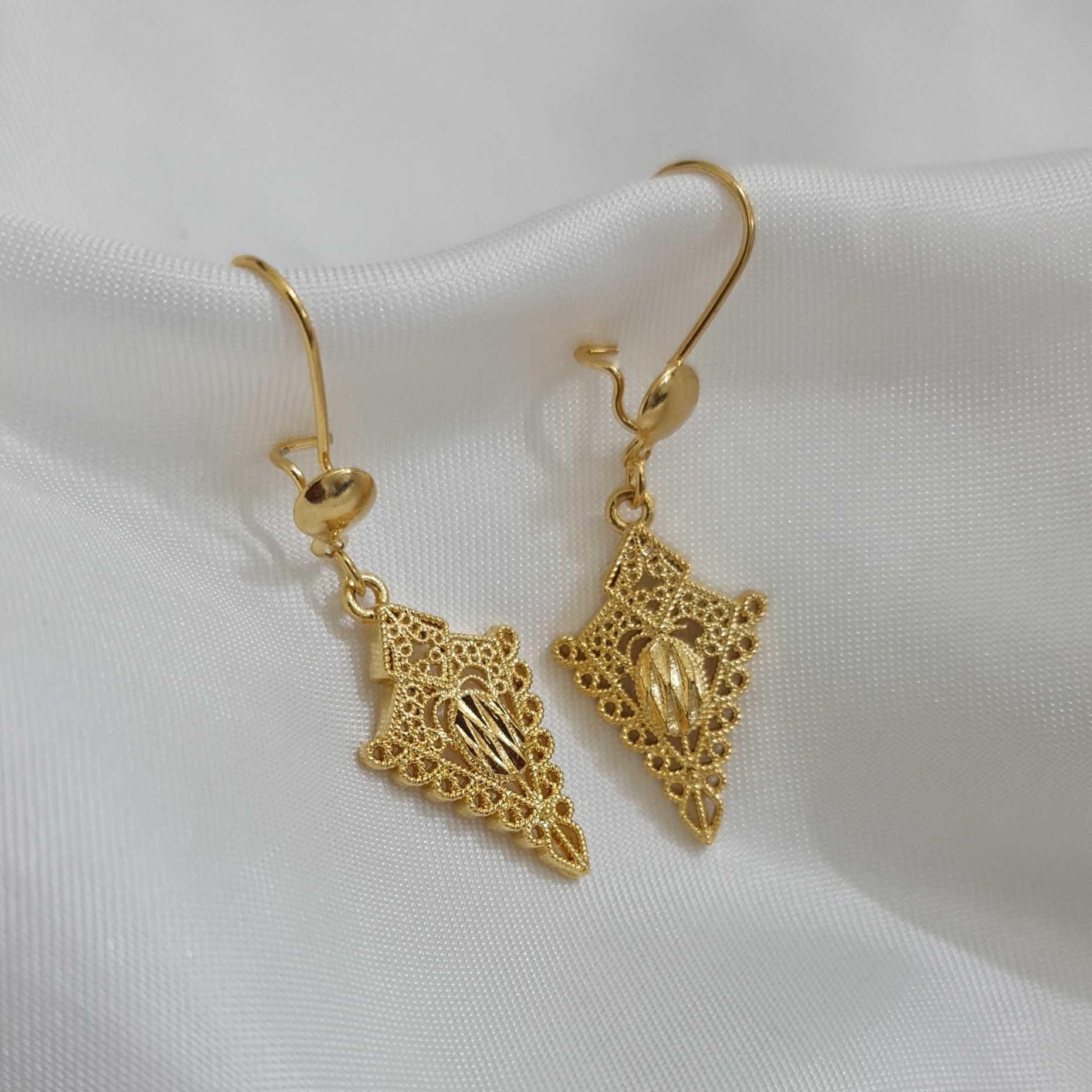 گوشواره طرح طلا،گوشواره زنانه طرح طلا