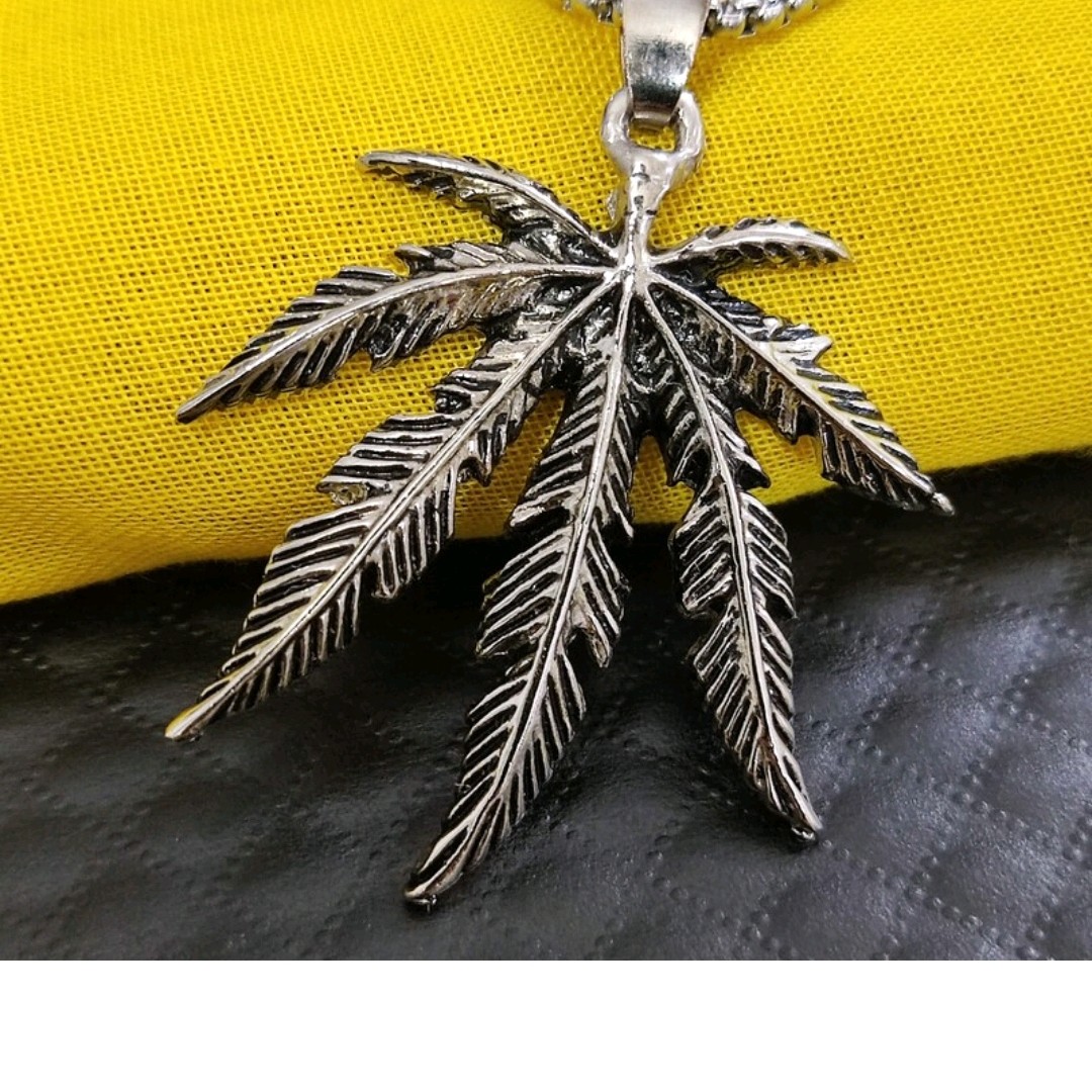 جاکلیدی برگ،جاکلیدی مردانه
