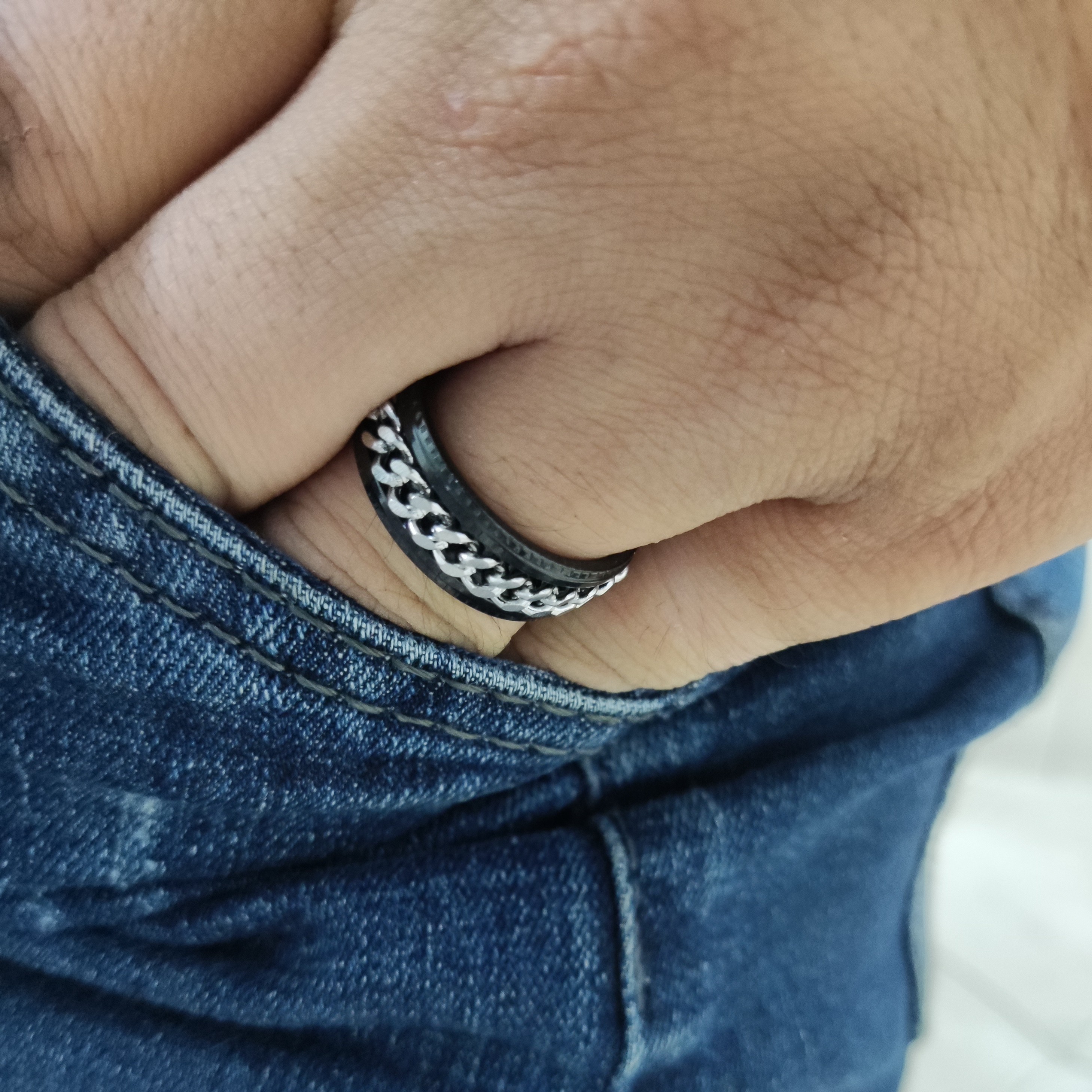 حلقه کارتیر مشکی نقره ای،حلقه کارتیر نقره ای مشکی،حلقه استیل