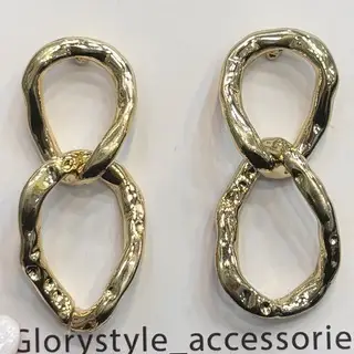 گوشواره زنانه و دخترانه آبکاری نقره طرح دوحلقه مینیمال ضد حساسیت و رنگ ثابت کد agy (پس کرایه)