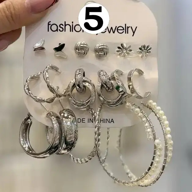 گوشواره زنانه و دخترانه آبکاری نقره پک نقره ای متنوع ضد حساسیت و رنگ ثابت کد agy (پس کرایه)