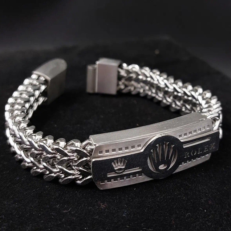 دستبند استیل مردانه پلاک رولکس ROLEX زنجیر چهار وجهی دولاین رنگ ثابت کد amp (پس کرایه)