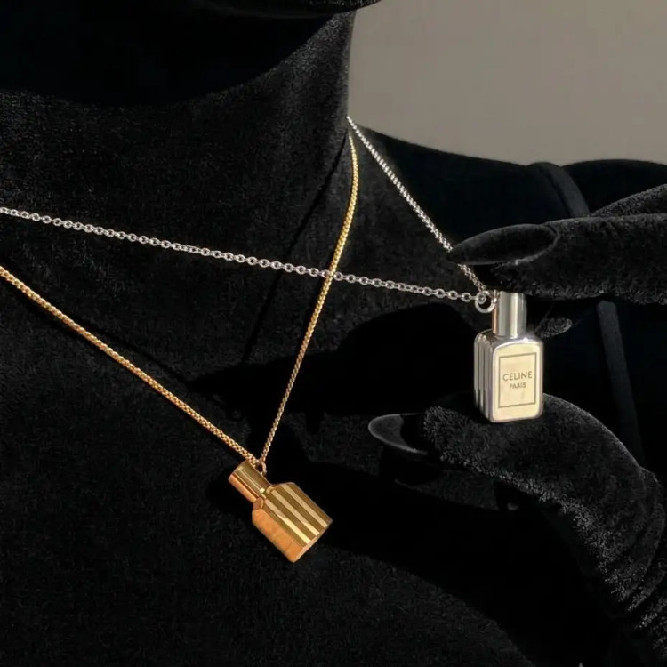 گردنبند و آویز زنانه و دخترانه استیل عطر یار عشق ضد حساسیت رنگ ثابت کد amp (پس کرایه)