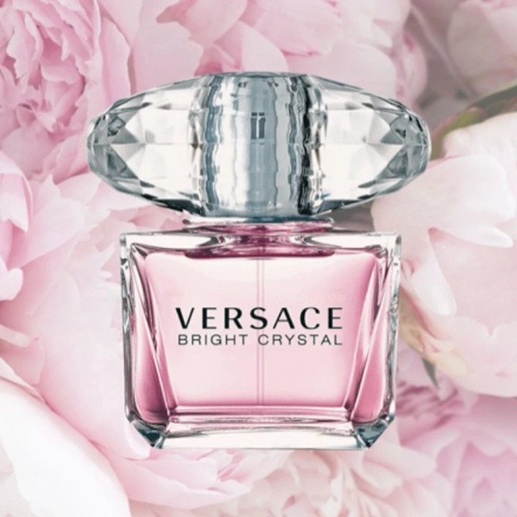 عطر ادکلن ورساچه صورتی برایت کریستال زنانه خنک و ملایم Versace Bright Crystal درجه 1 سوئیس (پس کرایه)