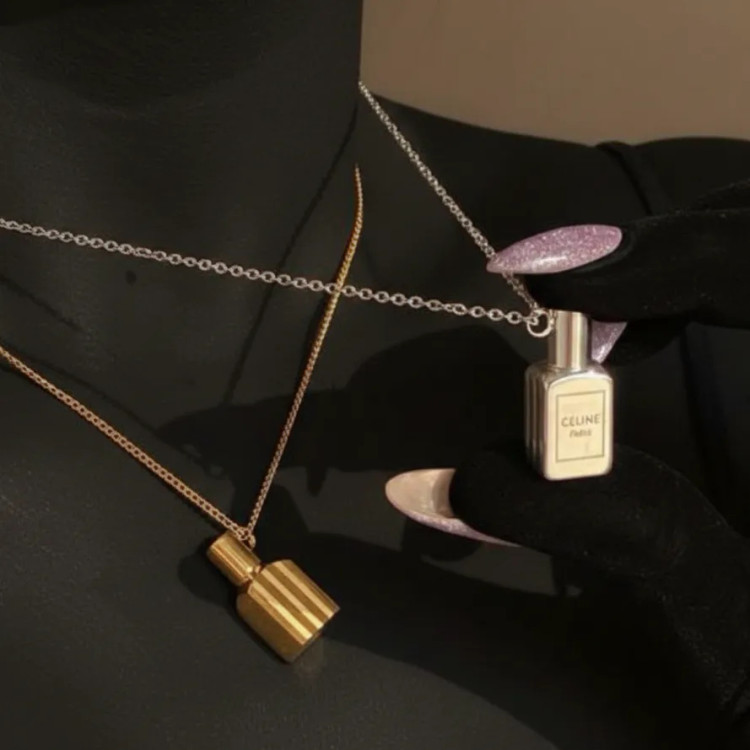 گردنبند عطر یار - ست دو نفره - یونیسکس زنانه و مردانه رنگ طلایی و نقره ای استیل رنگ ثابت (پس کرایه)