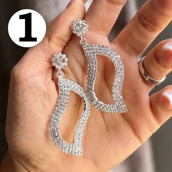 گوشواره زنانه جواهری پینترستی در مدل های متنوع جنس برنجی ضد حساسیت رنگ ثابت کد zsm (پس کرایه)