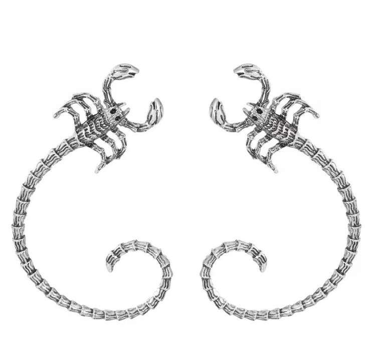 گوشواره ایرکاف عقرب جنس استیل عیار 316 ضد حساسیت و رنگ ثابت کد zsf (پس کرایه)